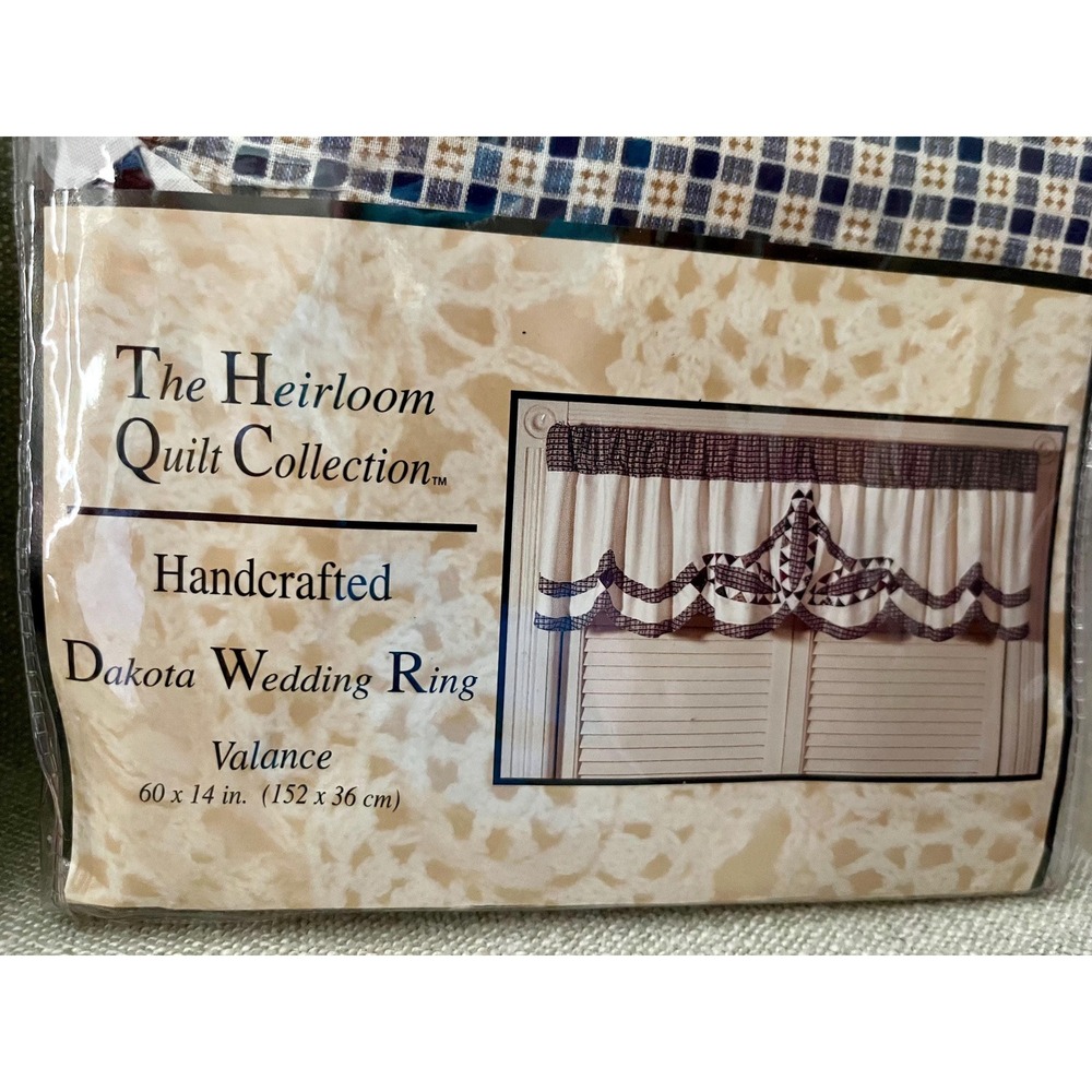 The Heirloom Quilt Collection Handcrafted Dakota Wedding Ring Valance 60" x 14"